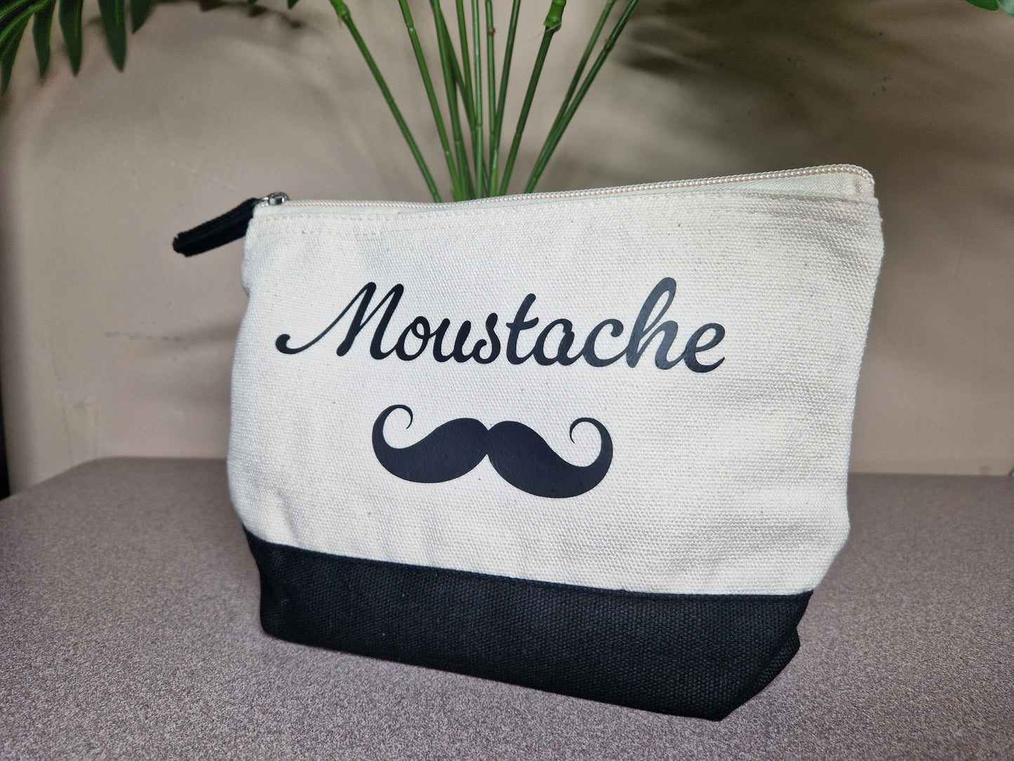 Trousse Moustache